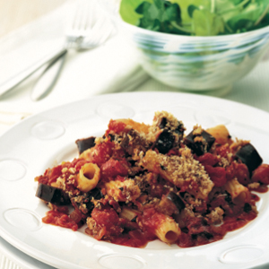 Baked rigatoni with eggplant