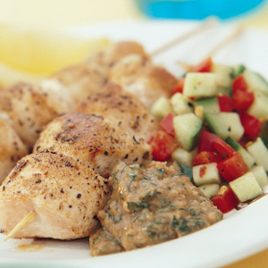 Chicken skewers with peanut sauce | Reader's Digest New Zealand