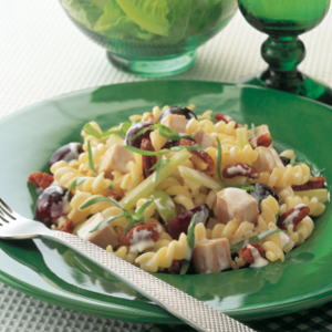 Creamy chicken salad with grapes and pecans
