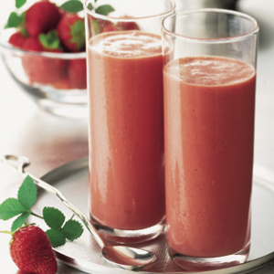 Strawberry and yoghurt smoothie