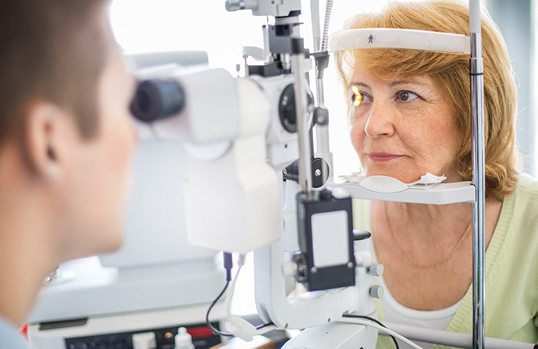 What are eye cataracts?