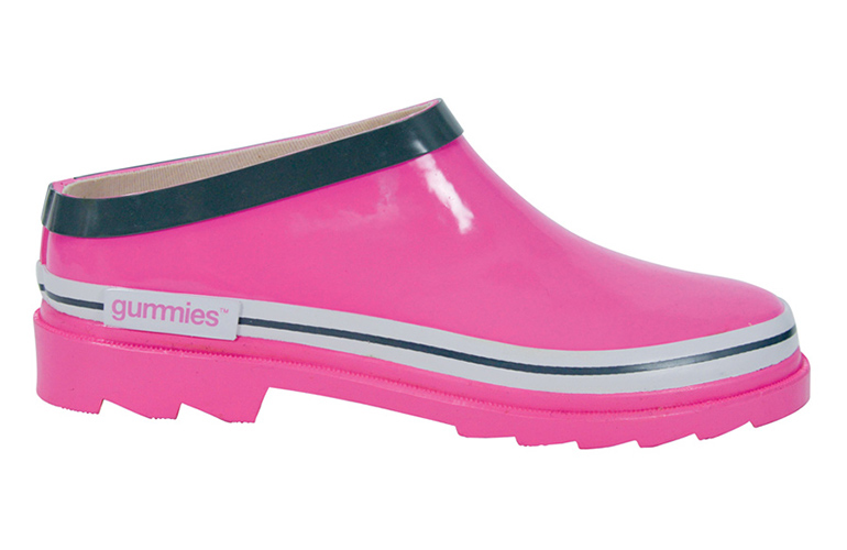 All-weather wear for a yummy gummy mummy