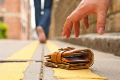 7 Things You Should Do ASAP If Your Wallet Is Lost or Stolen