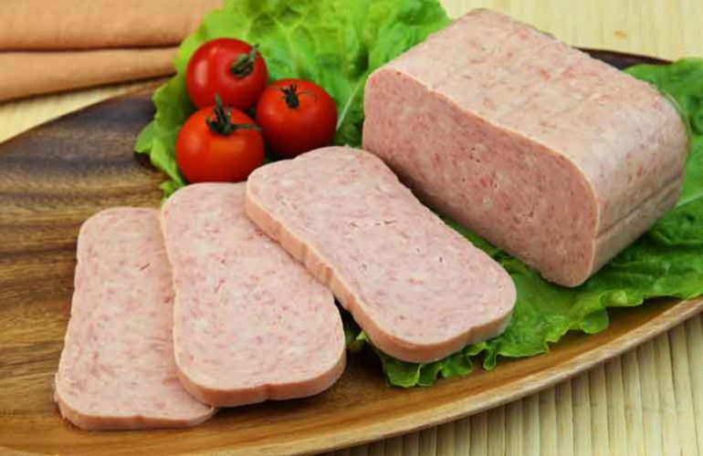 Experts won't touch these 49 foods