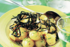 New potatoes with nori