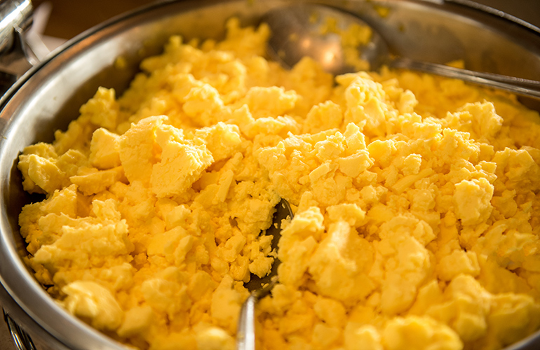 Cooking scrambled eggs too fast