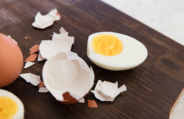 Boiling eggs that are too fresh
