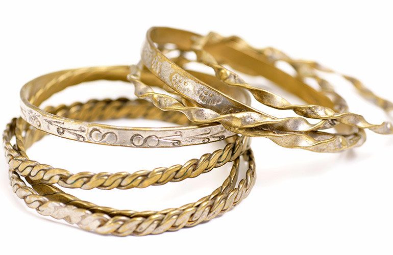 Polish old jewellery