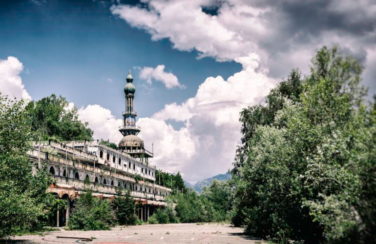 Consonno, Italy
