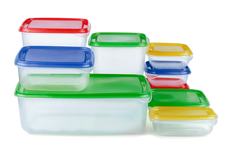 Plastic containers with missing lids