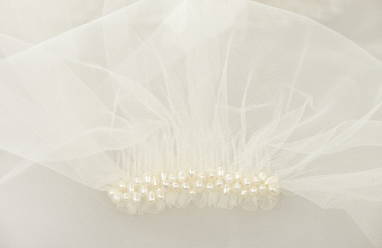 A bridal veil