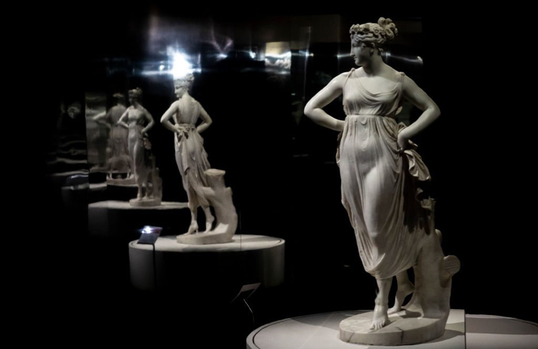 An Austrian tourist damaged a 200-year-old statue while taking a photo