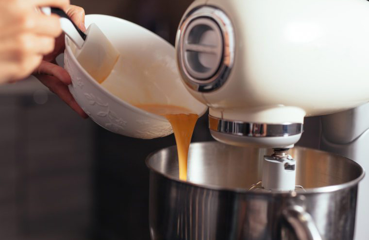 Stand mixer: Use a wet rag