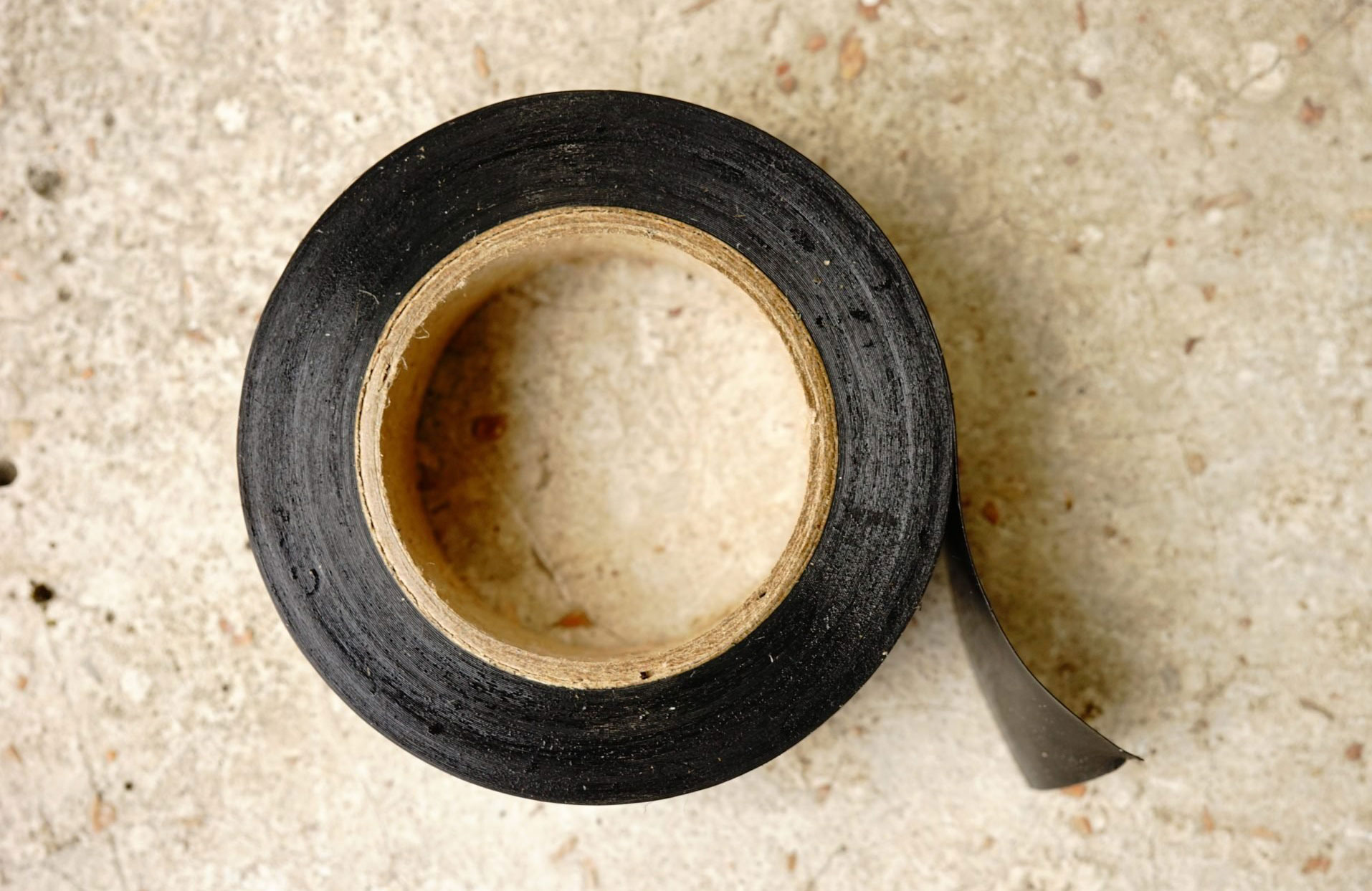 Pack duct tape