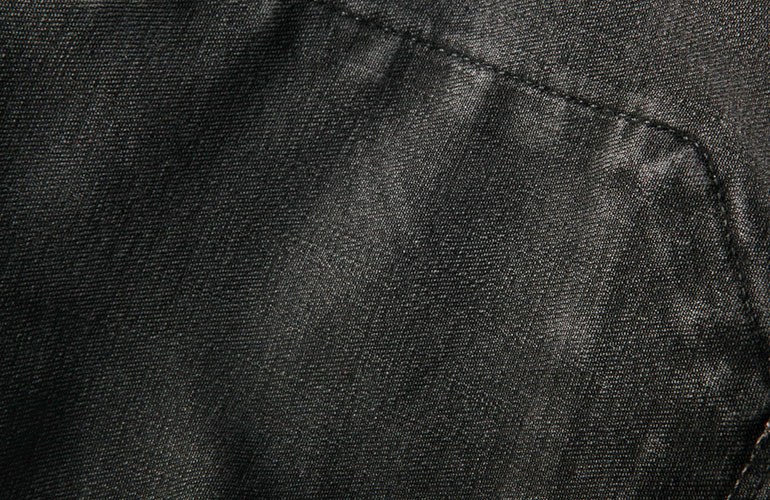 Discoloured clothing