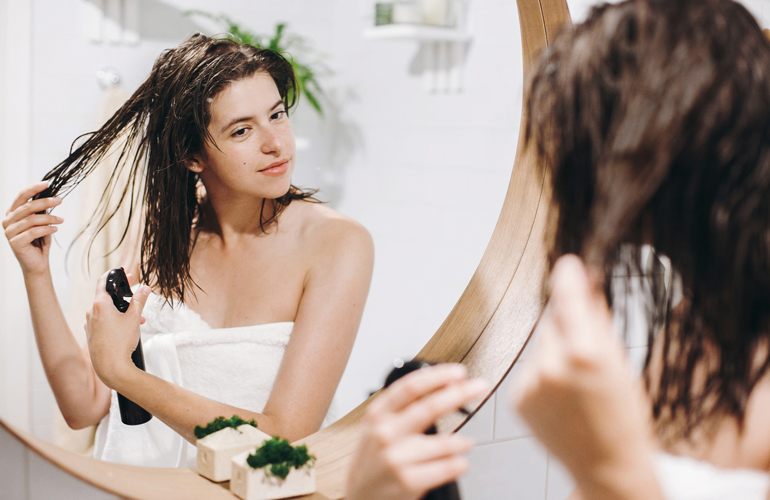 Forgetting to protect hair from frizz
