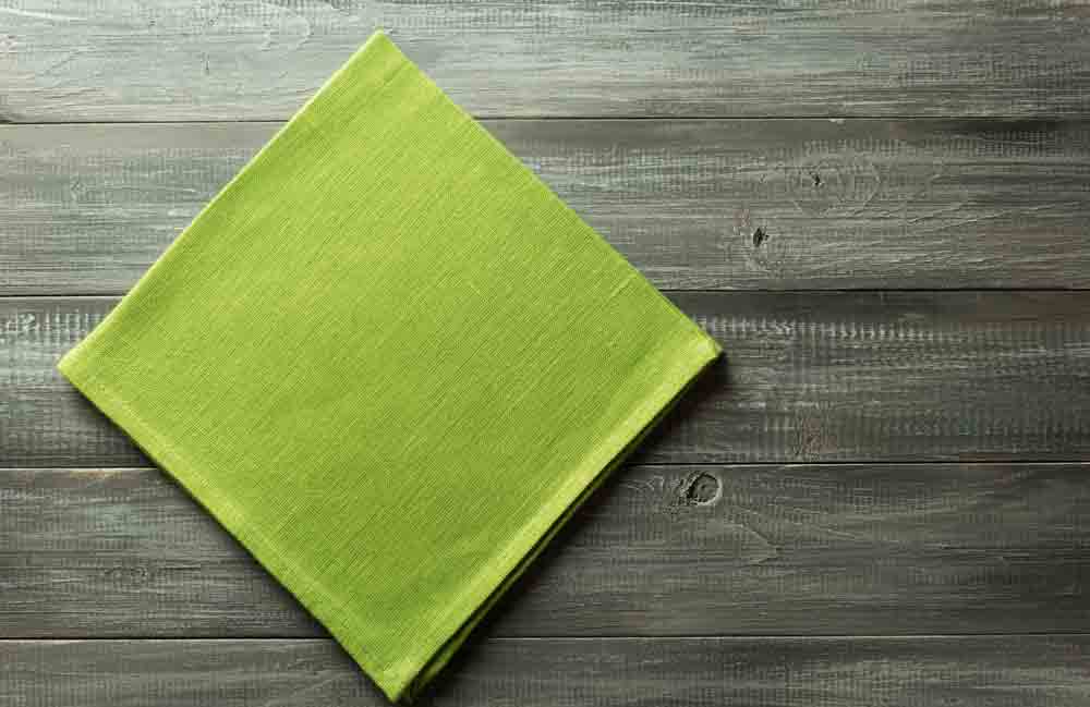 Turn a pillowcase into napkins