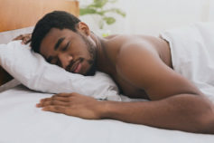 7 reasons it’s good for you to sleep naked