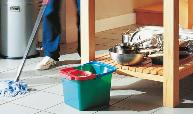 You have a difficult time unloading groceries or cleaning the house