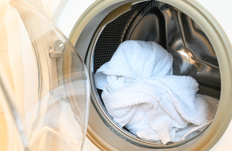 How to wash towels