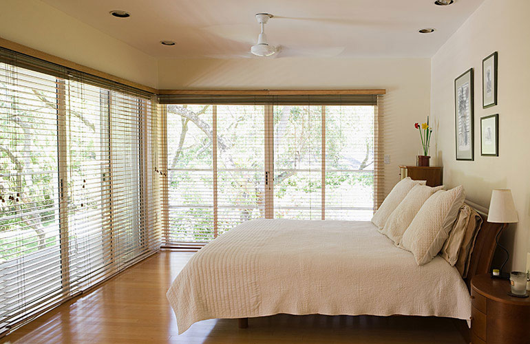Guest bedroom
