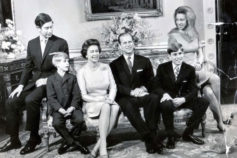 19 official portraits of the British royal family