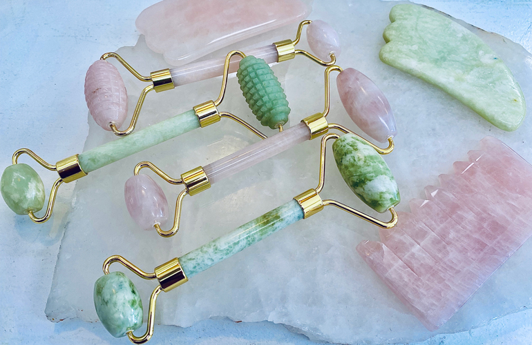 Tools used for gua sha