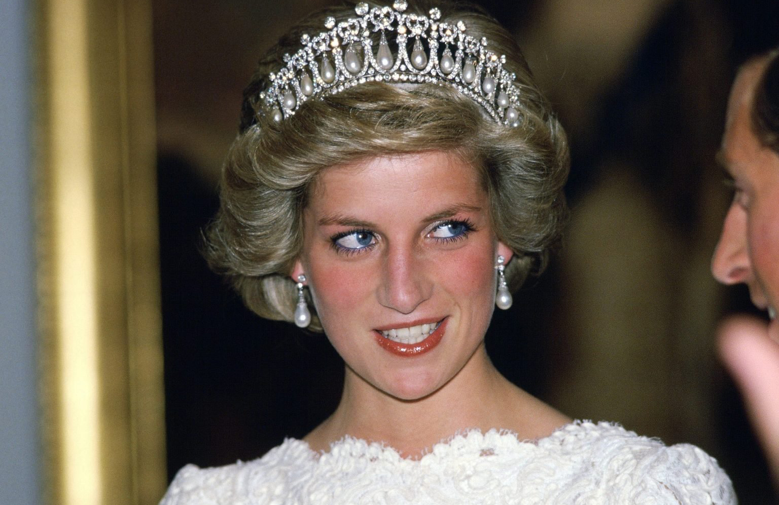 How did Princess Diana impact Queen Elizabeth and the monarchy?