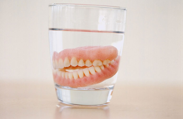 Denture tablets