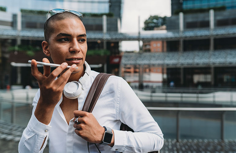 Using speakerphone in public places