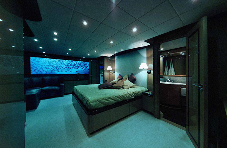 Lovers Deep Submarine from Oliver’s Travels