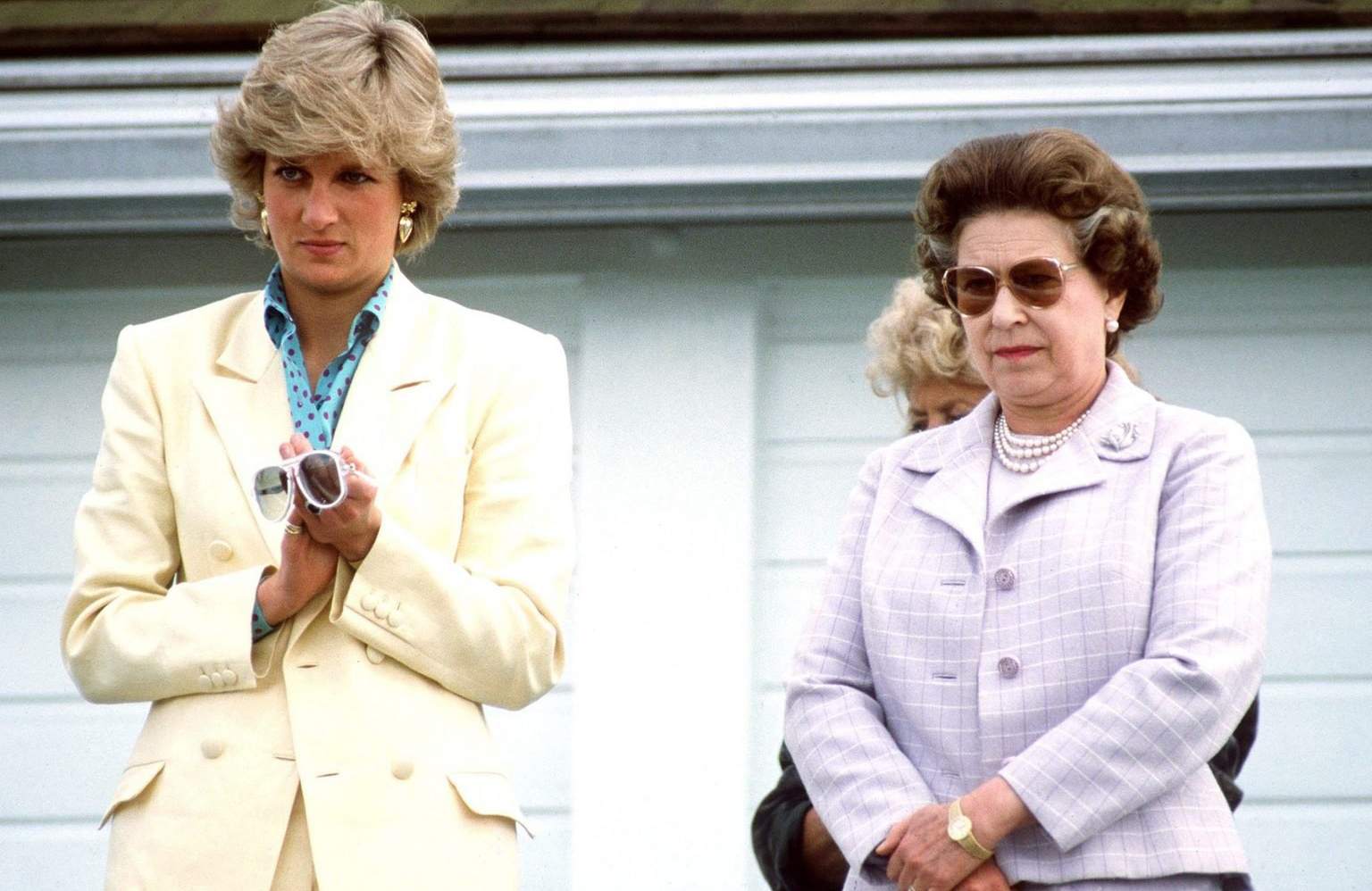 Fiction: Diana warning the queen about her Panorama interview
