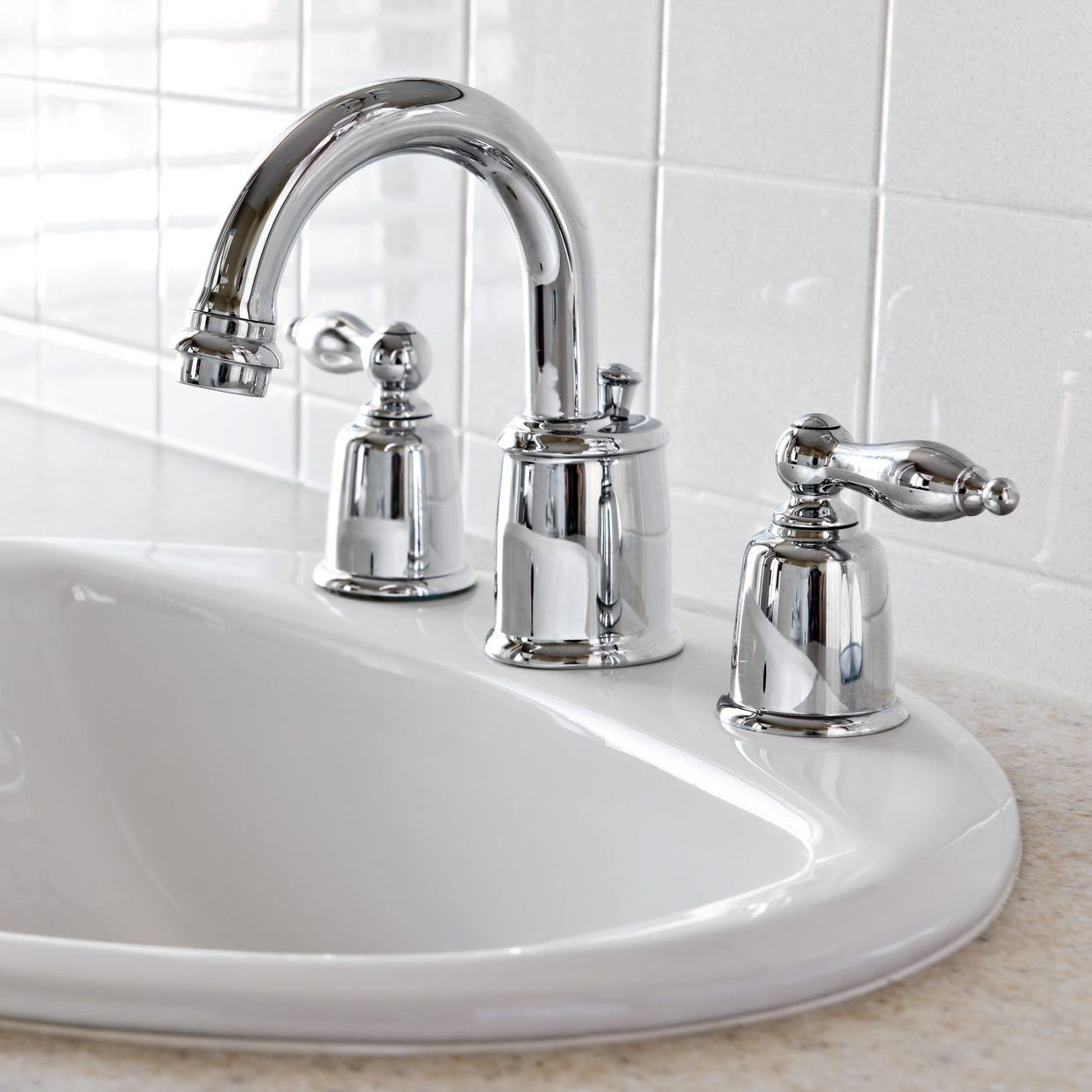Shine bathroom and kitchen chrome